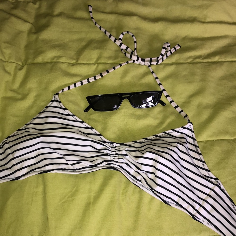 VS swim top 🏊‍♀️